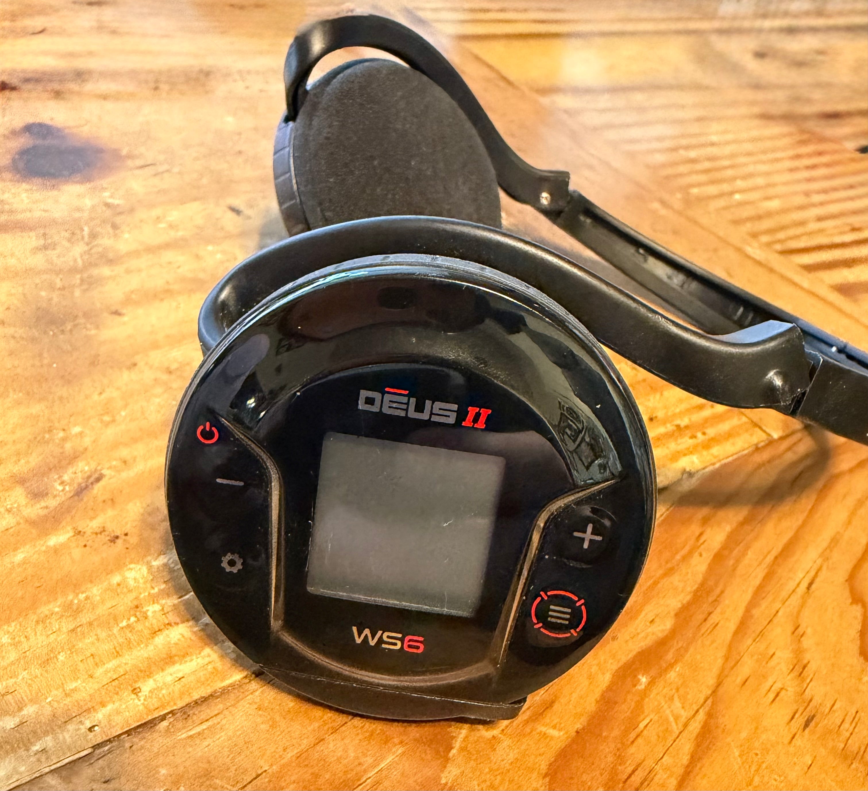 Returned XP WS-6 Wireless Headphones