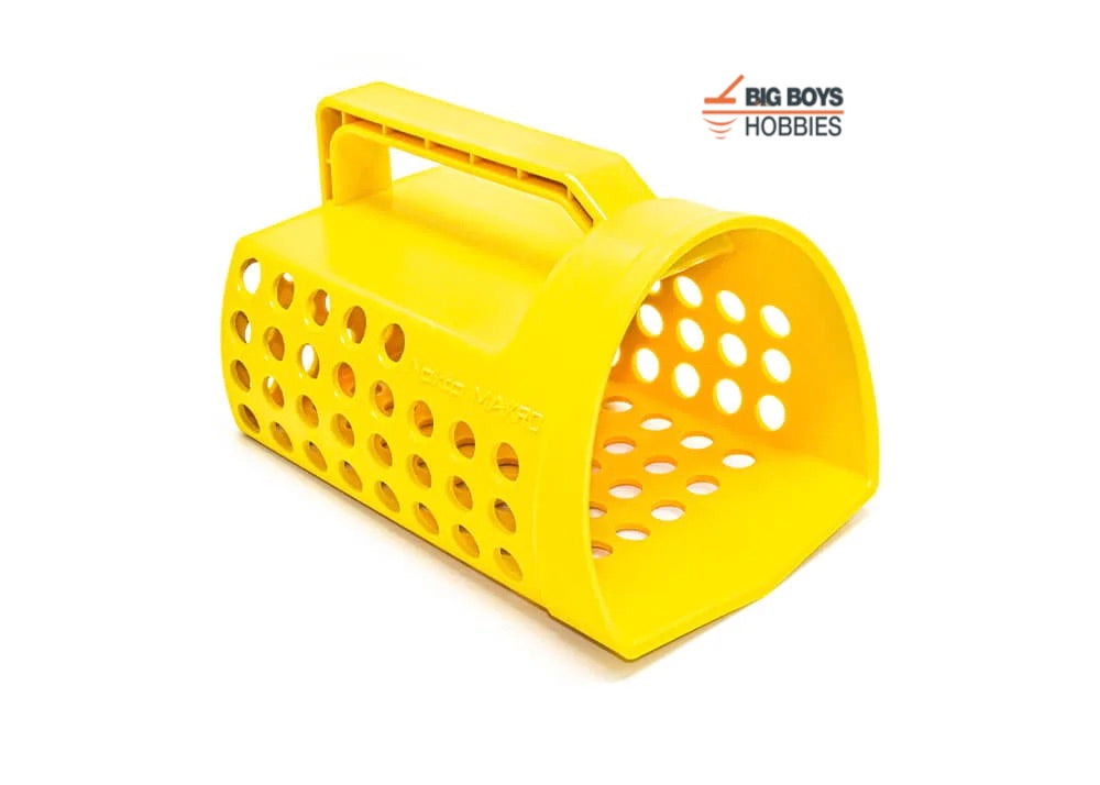Nokta Plastic Sand Scoop non-metal beach recovery tool for metal detecting