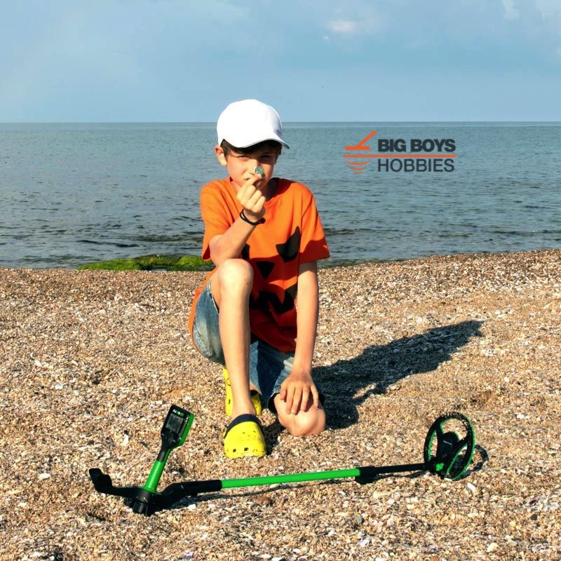 NOKTA MAKRO MINI HOARD "COOL KIT" KIDS METAL DETECTOR
