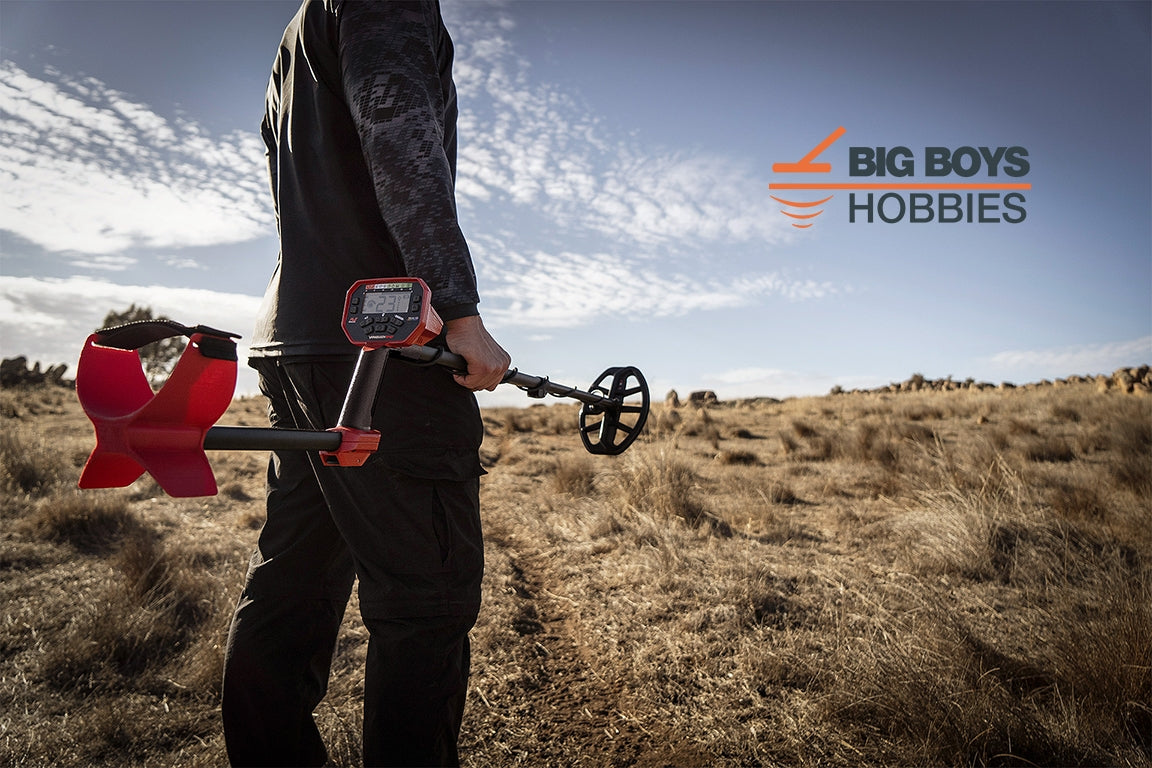 Minelab Vanquish 440 Metal Detector - Free Minelab Carry bag